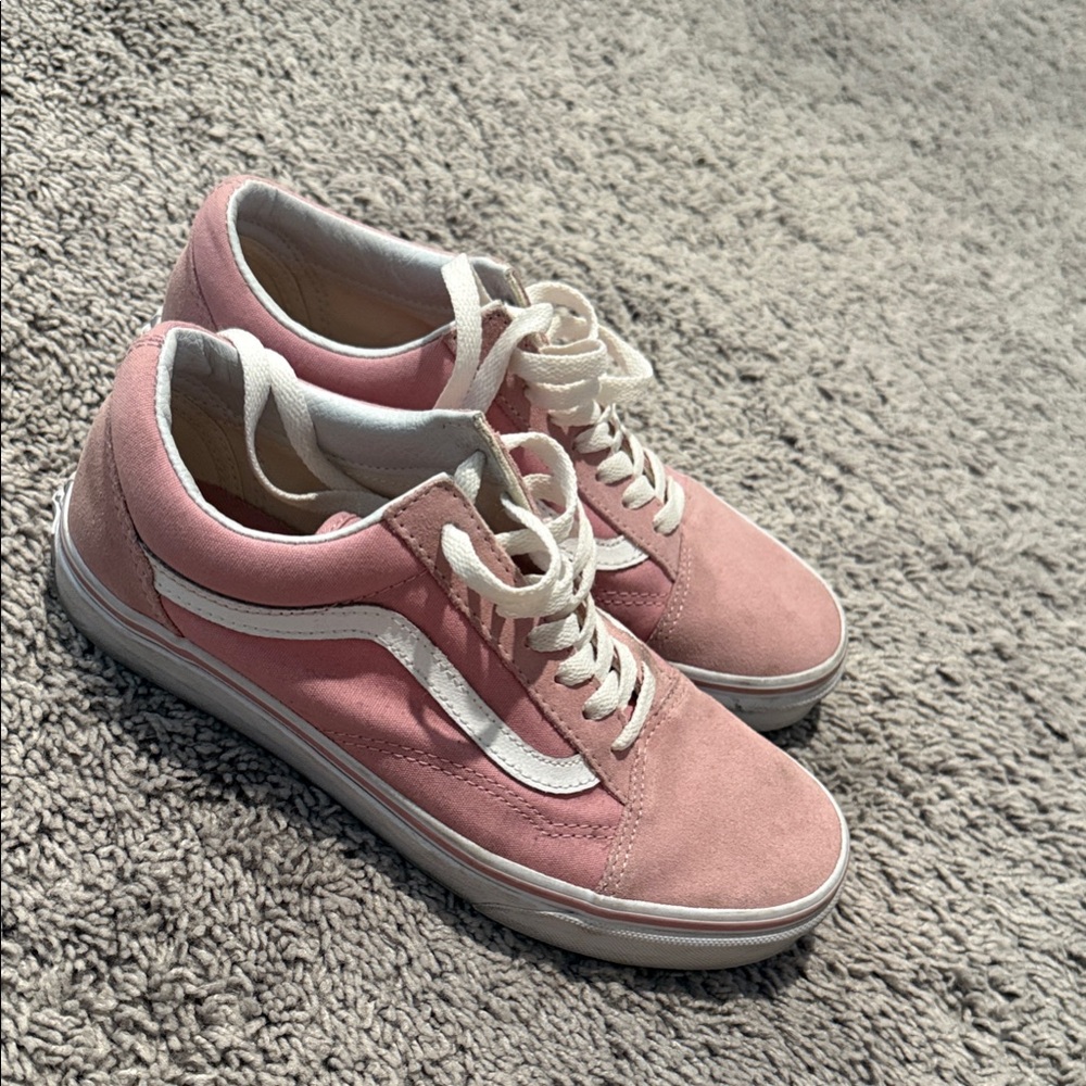 Women's Pink Vans Size 7.5
